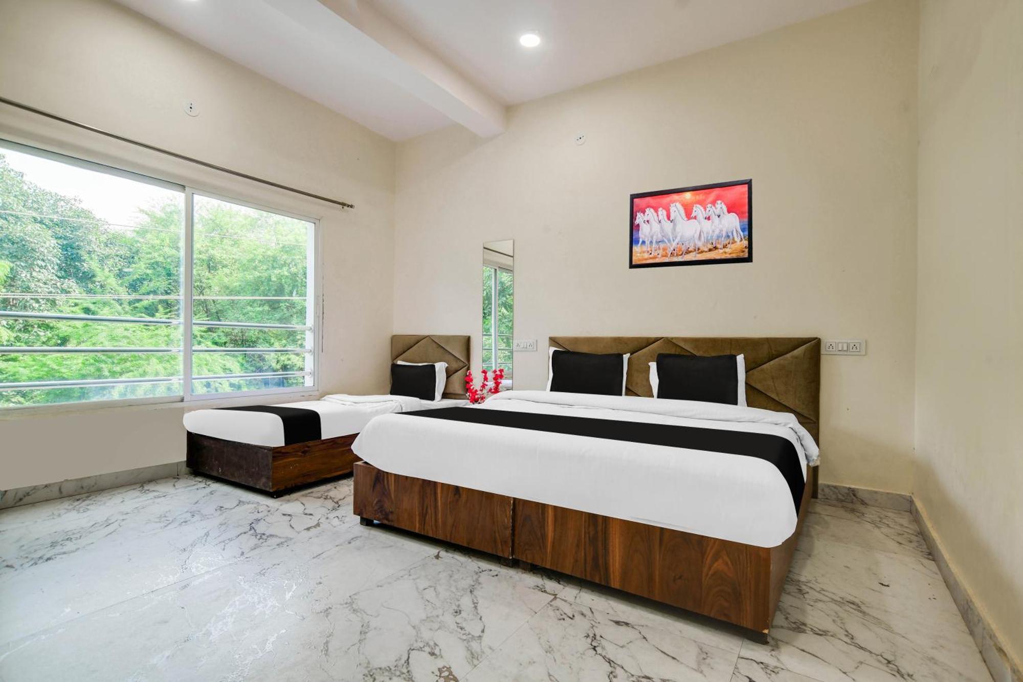 Hotel O Ujjain Near Hari Fatak ภายนอก รูปภาพ